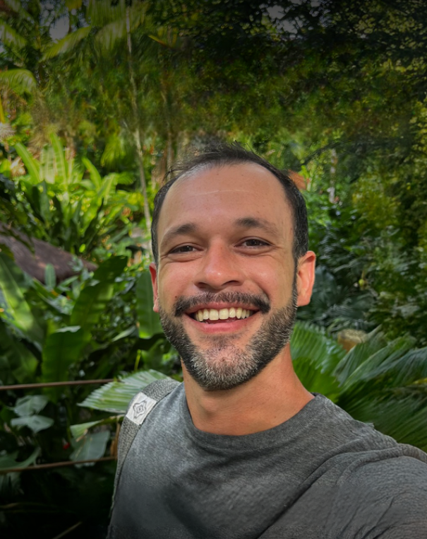 César e esposa em Itacaré